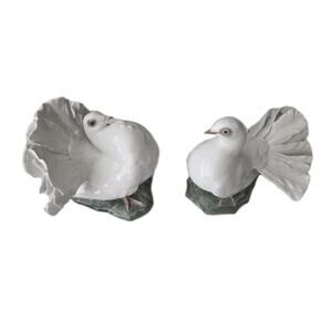 Heidenreich ROSENTHAL Germany Large White DOVE PIGEON Fluffed Tail Feathers Flaw